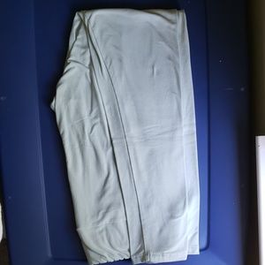 Gorgeous Mint colored Lularoe Leggings